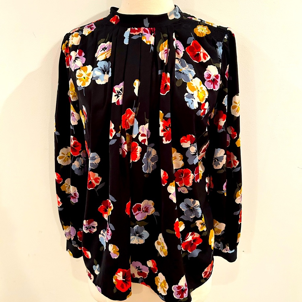 Essential Ann Taylor petite floral tieback blouse size small petite